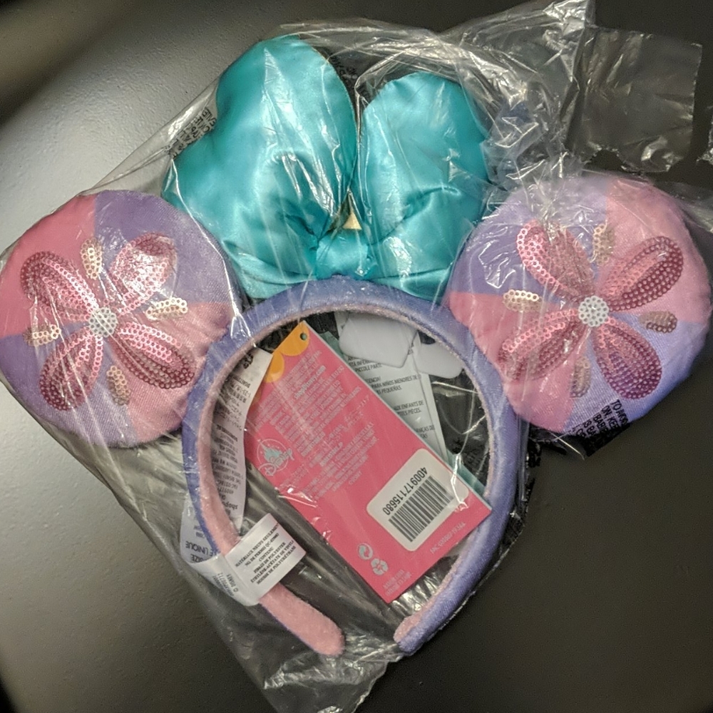 disney Minnie mouse ears headband main attraction